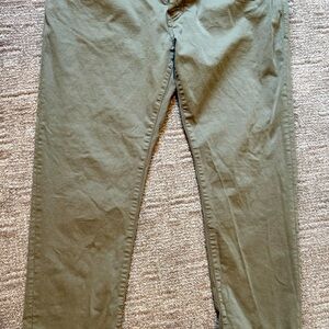 Men's Olive Green/Tan Pants